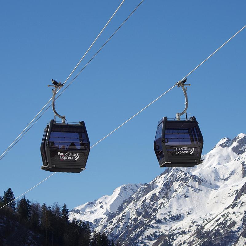 La Cle Des Bois Bed & Breakfast Le Bourg-d'Oisans Exterior photo