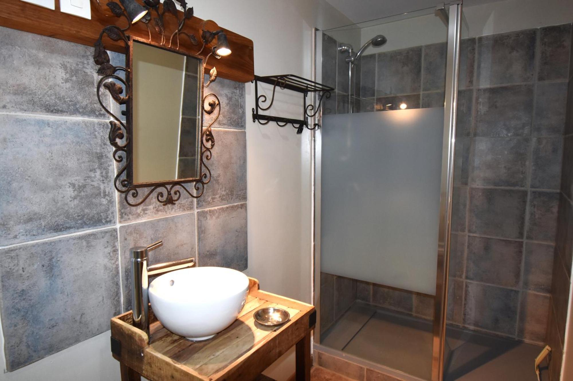 La Cle Des Bois Bed & Breakfast Le Bourg-d'Oisans Exterior photo