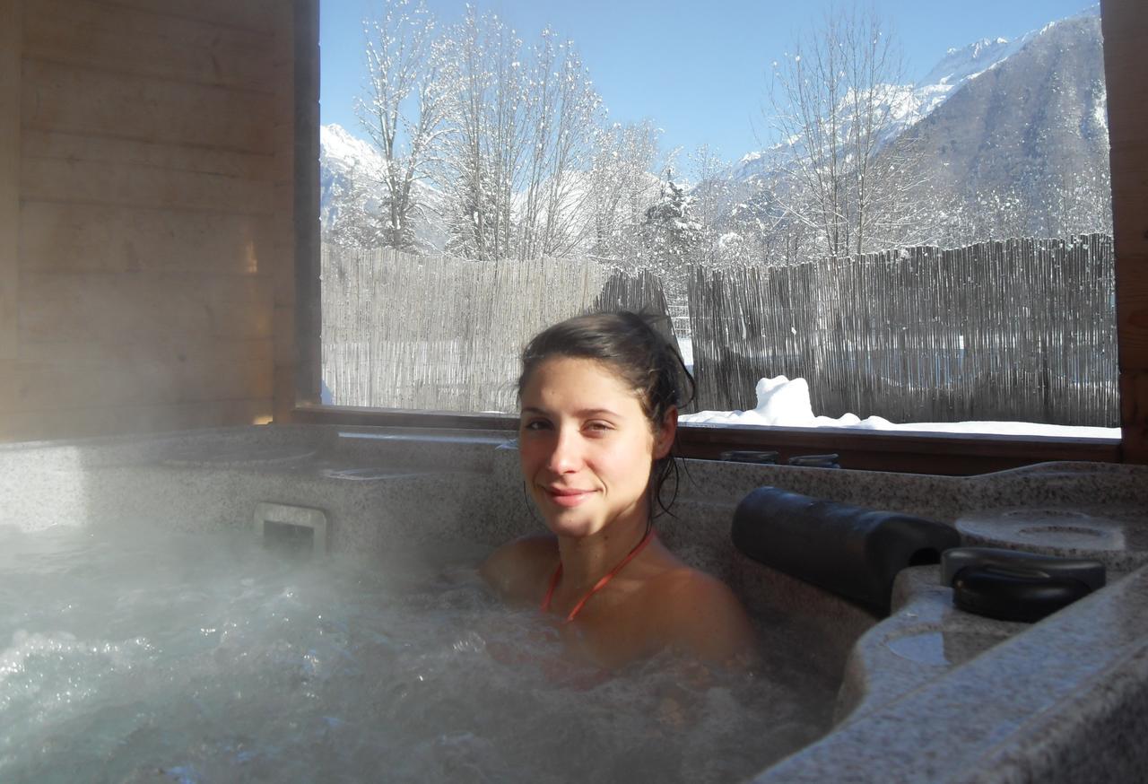 La Cle Des Bois Bed & Breakfast Le Bourg-d'Oisans Exterior photo